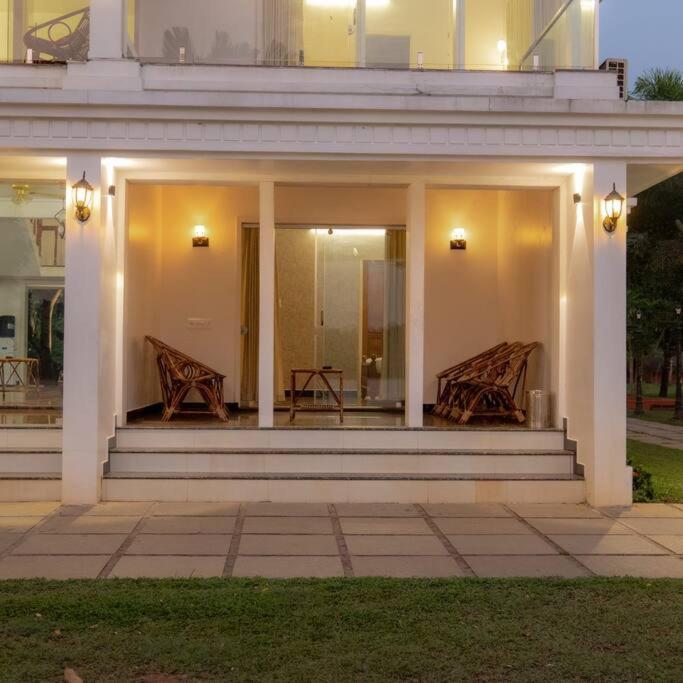 Riveria Portico - River Side 6 Bedroom Private Pool Bungalow North Paravur Exterior photo